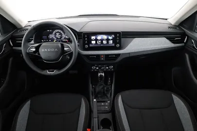 Car image 30