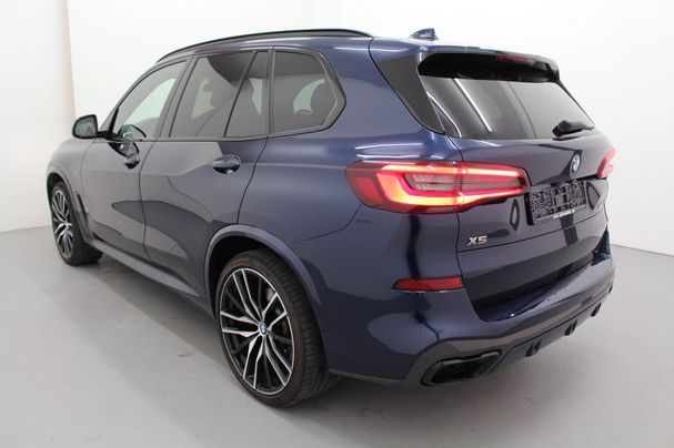 BMW X5 M50i xDrive 390 kW image number 3