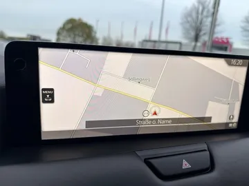 Car image 29
