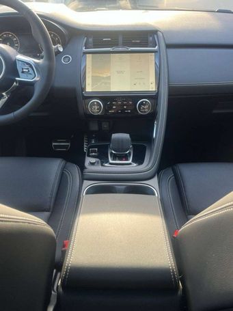 Jaguar E-Pace P200 AWD R-Dynamic SE 148 kW image number 33