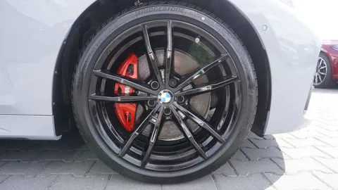 Car image 29