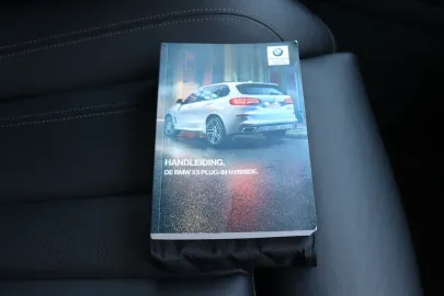 Car image 46