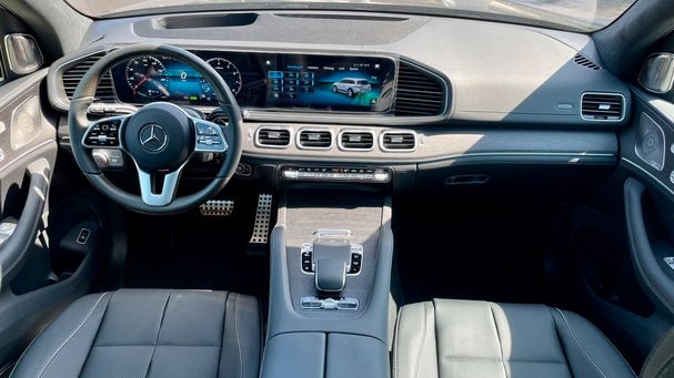 Mercedes-Benz GLS 580 4Matic 360 kW image number 3