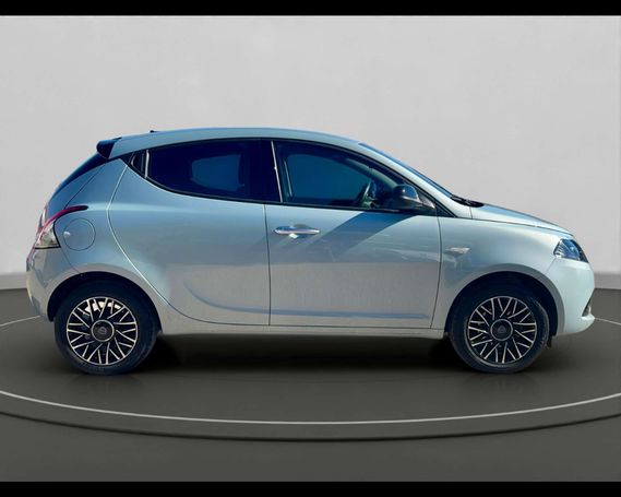 Lancia Ypsilon 51 kW image number 4