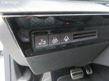 Car image 36