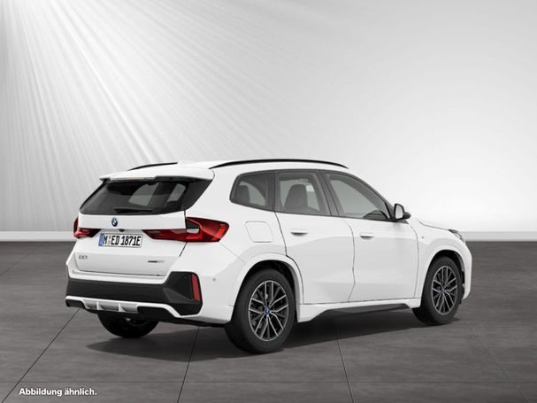 BMW iX1 eDrive20 150 kW image number 2