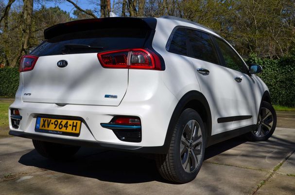 Kia Niro e 64 kWh 150 kW image number 9