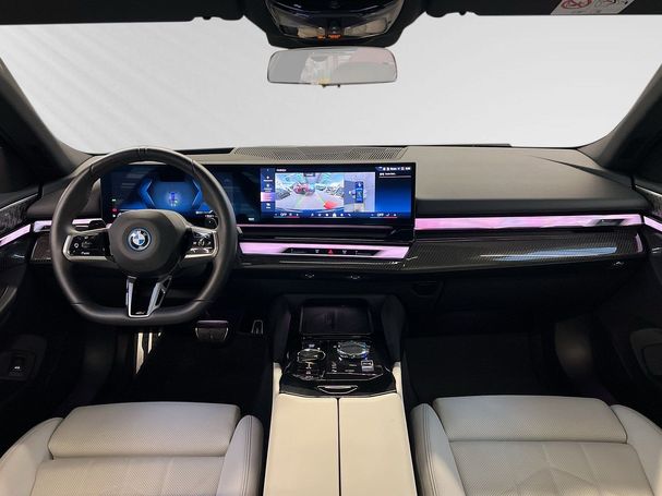 BMW 530 e 220 kW image number 6