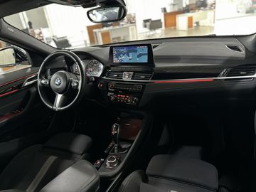 Car image 41