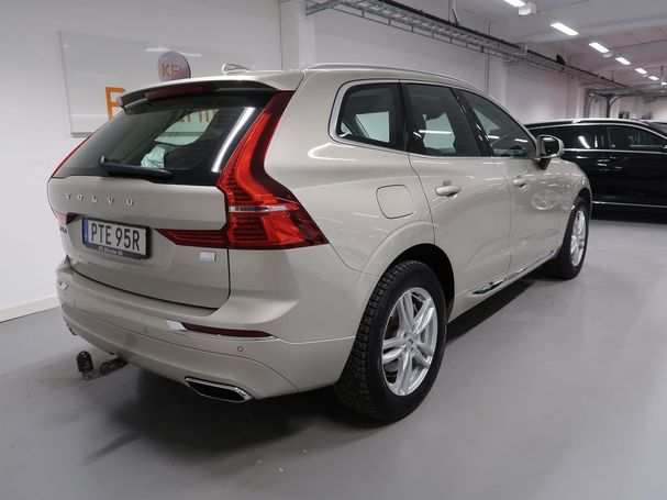 Volvo XC60 T6 Recharge AWD 250 kW image number 6