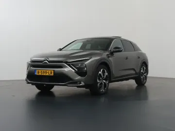 Car image 45