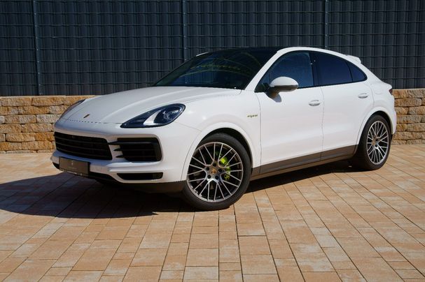 Porsche Cayenne Coupé E-Hybrid 340 kW image number 2