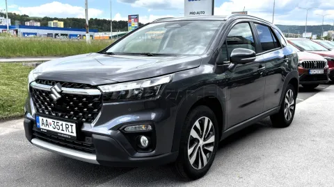 Car image 1