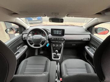 Car image 8