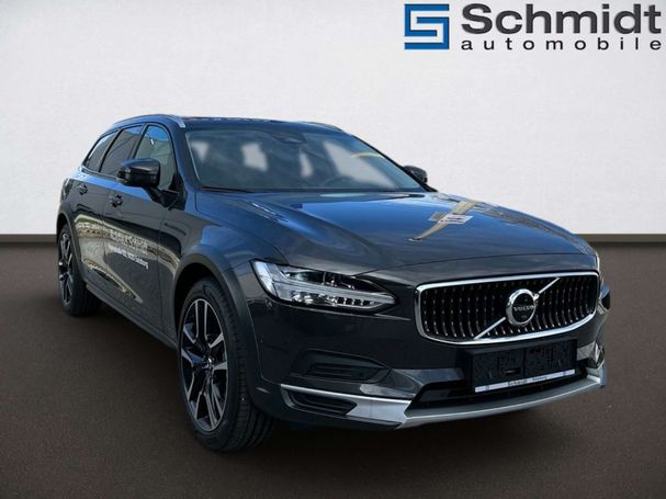 Volvo V90 Cross Country AWD B4 145 kW image number 6