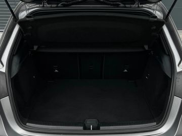 Car image 37