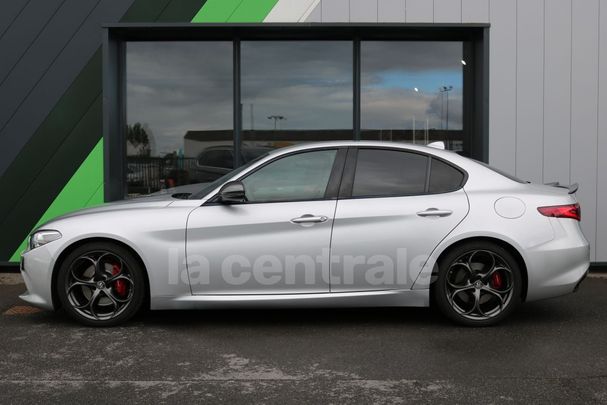 Alfa Romeo Giulia 2.2 AT8 140 kW image number 4