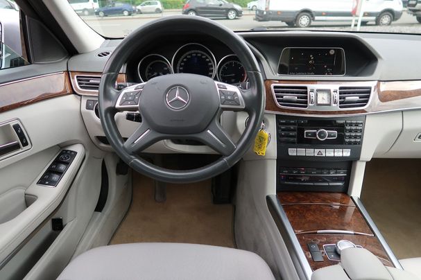 Mercedes-Benz E 220 CDi 125 kW image number 12