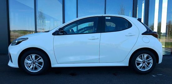 Car image 5