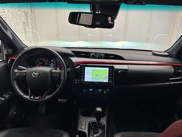 Car image 11