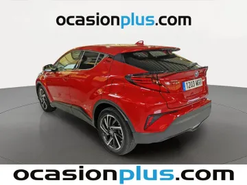 Car image 4