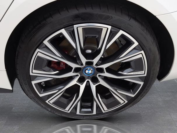 BMW i4 eDrive40 M Sport 250 kW image number 16