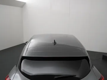 Car image 39