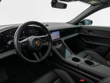 Car image 37