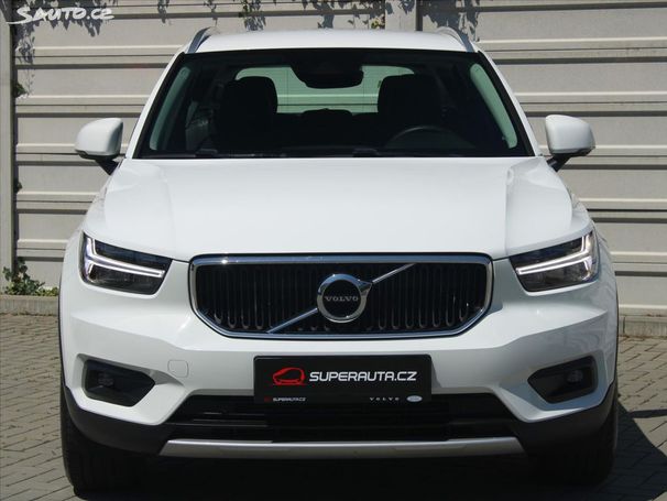 Volvo XC40 D4 AWD 140 kW image number 3