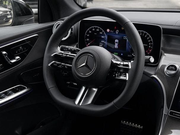 Mercedes-Benz GLC 300 e AMG 230 kW image number 9