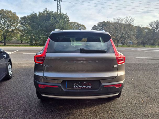 Volvo XC40 T4 Inscription Expression 155 kW image number 5