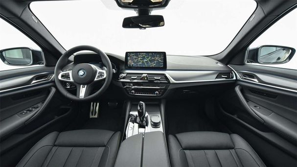 BMW 530 Touring xDrive 215 kW image number 7