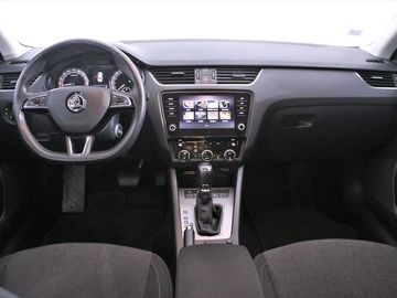 Car image 31