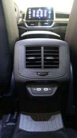 Car image 36