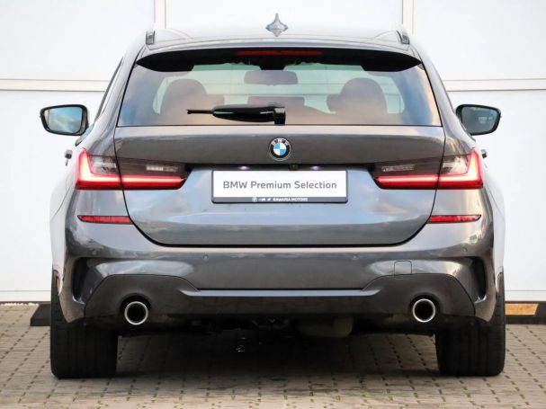 BMW 320d Touring xDrive 140 kW image number 14