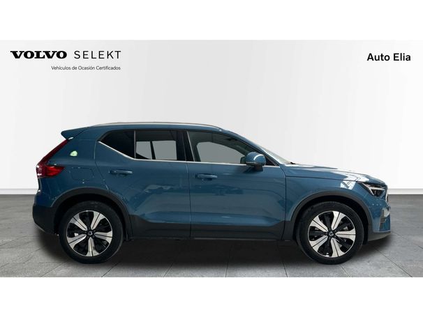 Volvo XC40 Recharge T4 Core 155 kW image number 9