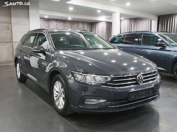 Volkswagen Passat Variant 2.0 TDI DSG 110 kW image number 2