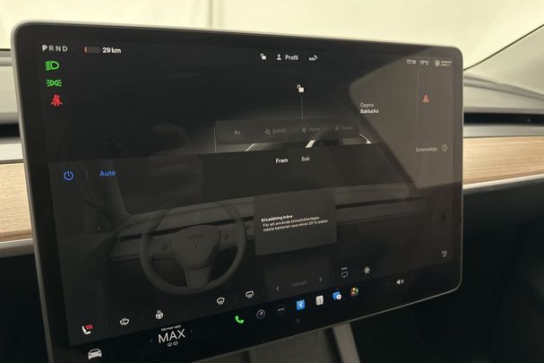 Tesla Model Y Long Range AWD 378 kW image number 17