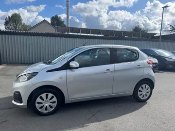 Car image 2