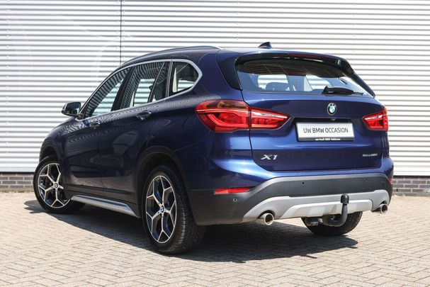 BMW X1 sDrive20i xLine 141 kW image number 3