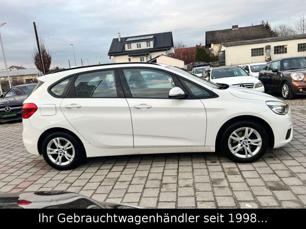 BMW 218d Active Tourer Advantage 110 kW image number 10