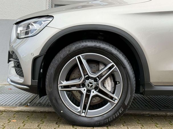 Mercedes-Benz GLC 300 e 235 kW image number 39