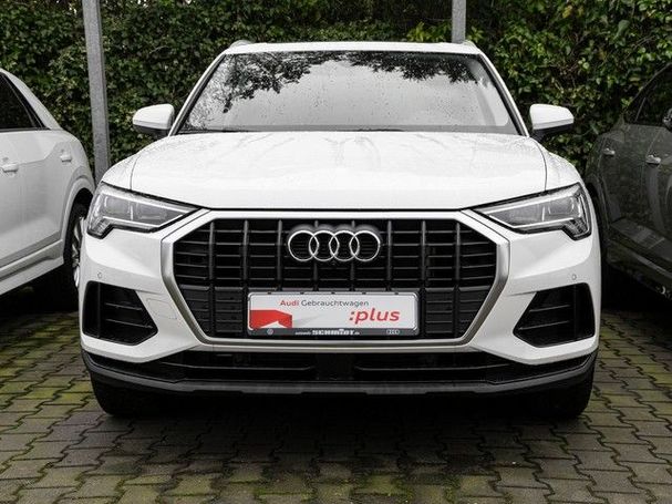 Audi Q3 45 TFSIe 180 kW image number 12