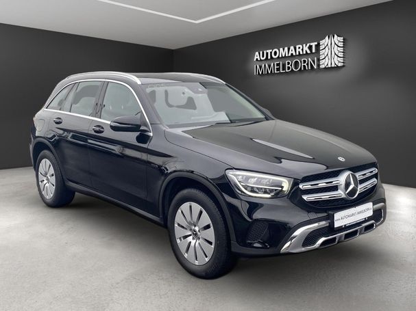 Mercedes-Benz GLC 300 e 235 kW image number 2