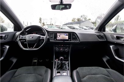 Car image 31