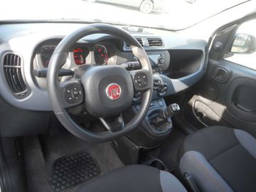 Car image 12