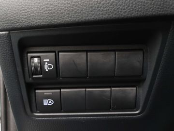 Car image 33