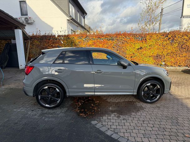 Audi Q2 35 TFSIe S-line 110 kW image number 17