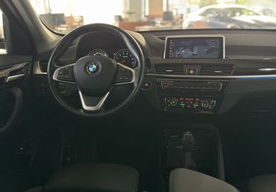 Car image 39