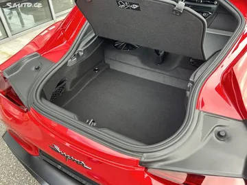 Car image 31